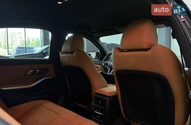 Седан BMW 3 Series 2024 в 