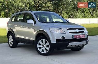 Позашляховик / Кросовер Chevrolet Captiva 2007 в 