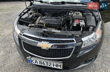 Седан Chevrolet Cruze 2010 в 