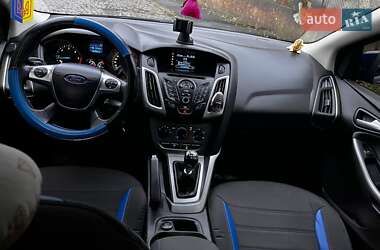 Универсал Ford Focus 2013 в 