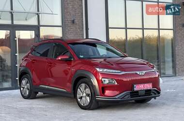 Внедорожник / Кроссовер Hyundai Kona 2020 в 