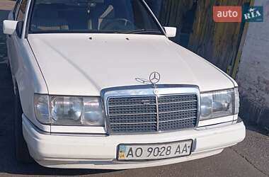 Седан Mercedes-Benz E-Class 1989 в 
