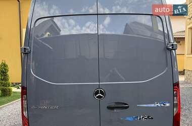 Вантажний фургон Mercedes-Benz Sprinter 2022 в 