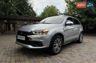 Позашляховик / Кросовер Mitsubishi Outlander 2016 в Хмельницькому