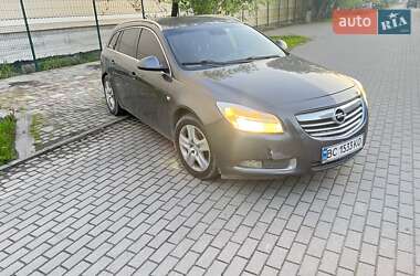 Універсал Opel Insignia 2010 в Городку