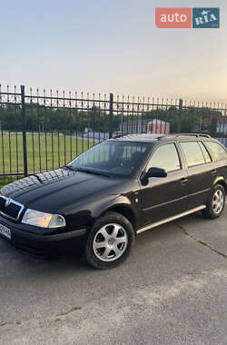 Універсал Skoda Octavia 2001 в Макарові