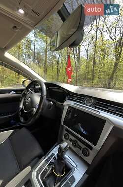 Універсал Volkswagen Passat 2017 в 