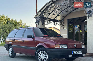 Універсал Volkswagen Passat 1989 в 