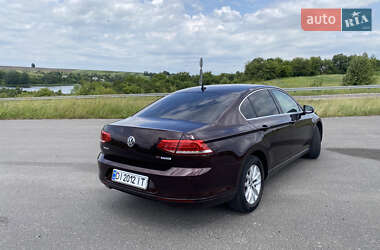 Седан Volkswagen Passat 2016 в 