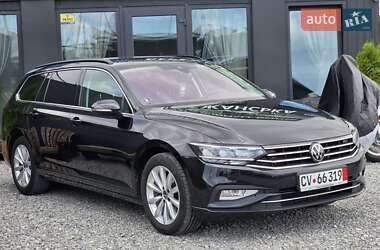 Універсал Volkswagen Passat 2020 в Тернополі