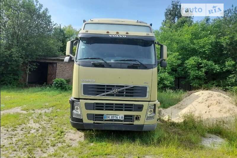 Зерновоз Volvo FH 13 2008 в 