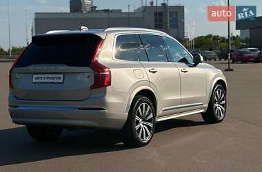 Позашляховик / Кросовер Volvo XC90 2023 в 